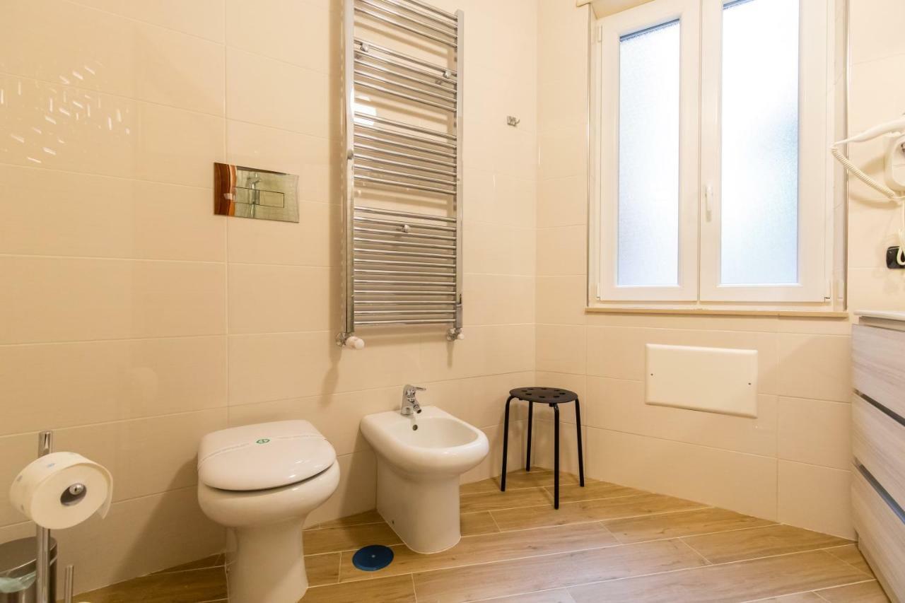 Napoli D'Amare B&B Exteriör bild